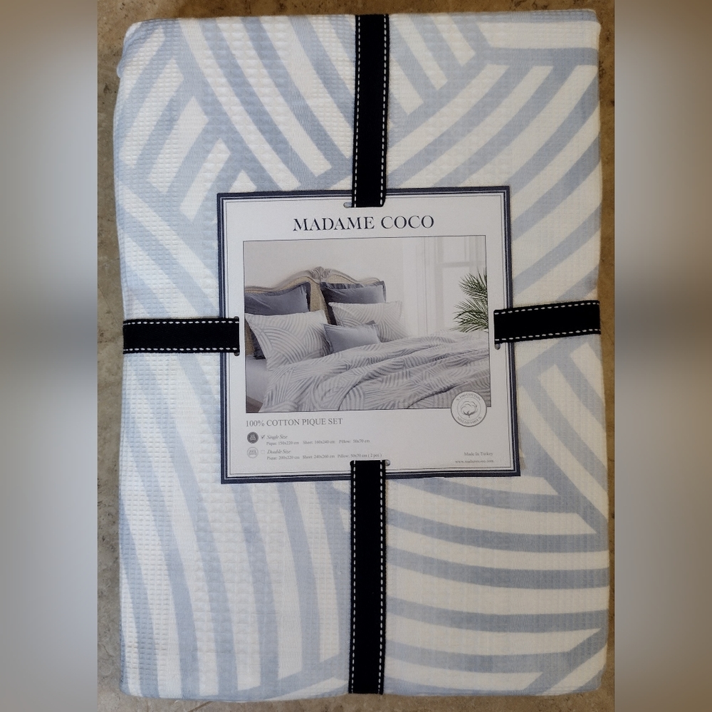 Madame Coco 100% Cotton Pique Blue And White Set- Single Size